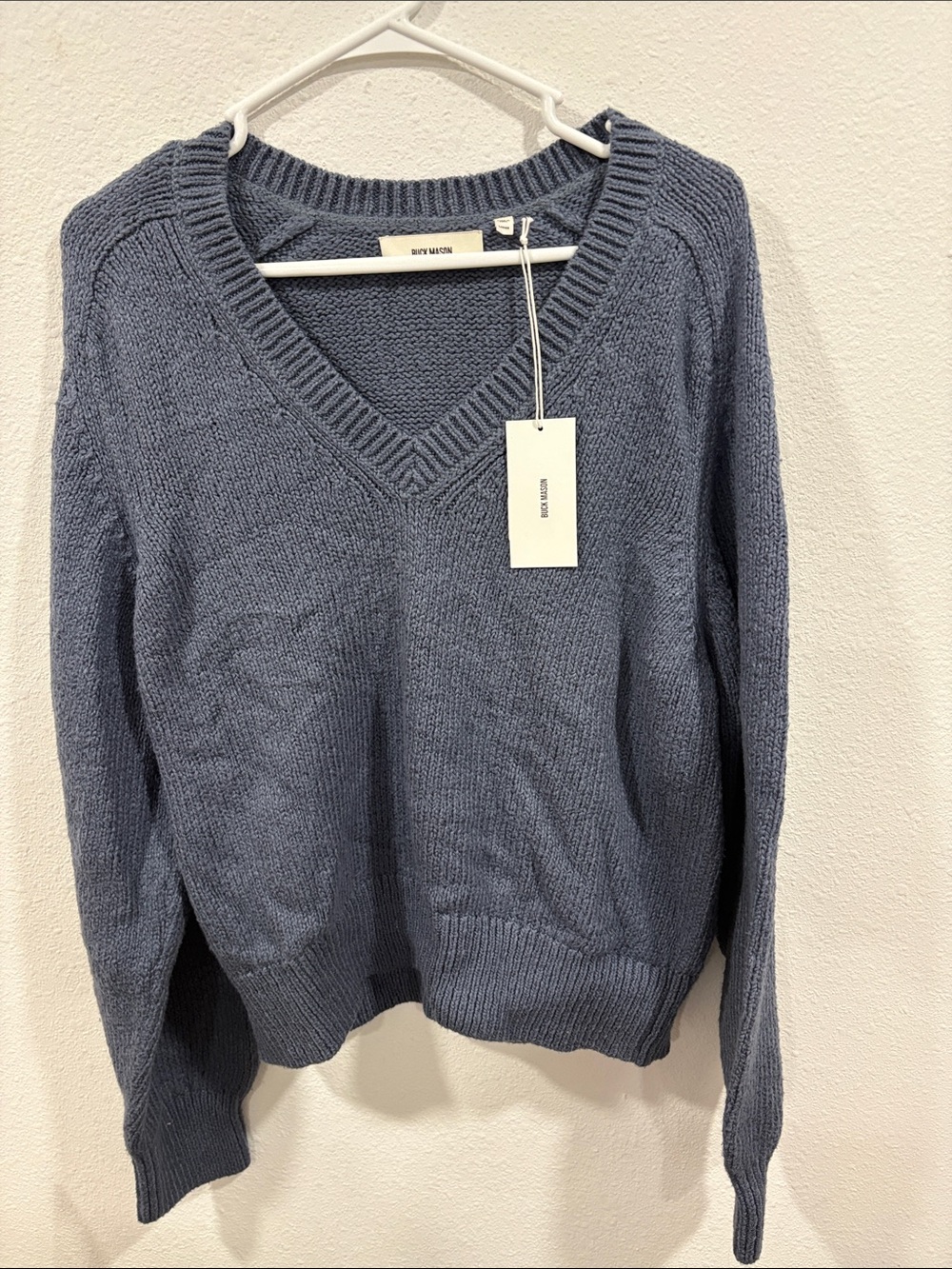 Buck Mason Women's Bluebell Soft Spun Boxy V-Neck Sweater Large
